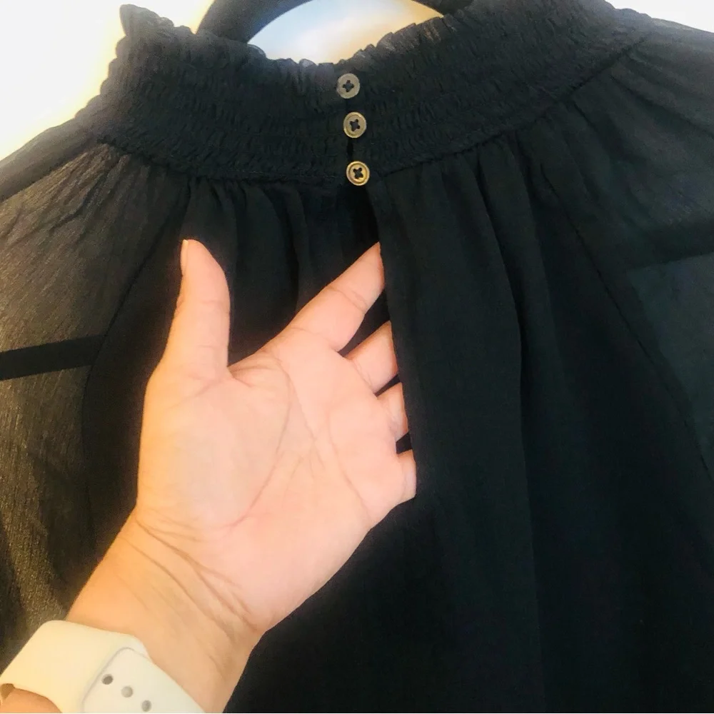 NWT Joie Limited Edition Ladies Long Sleeve Smocked Blouse. MRSP $278.00 - Picture 13 of 16